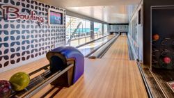 MSC Grandiosa - Bowling