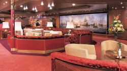 MS Amsterdam - Explorers Lounge