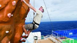 Norwegian Pearl - Climbingwall