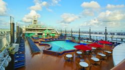 Norwegian Pearl - Pooldeck