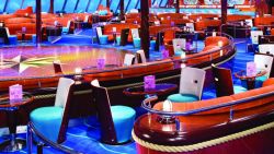 Norwegian Pearl - Spinnaker Lounge