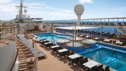 Norwegian Sky - Pooldeck