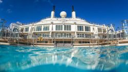 Queen Mary 2 - Pool