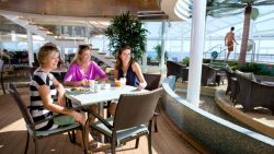 Oasis of the Seas - Solarium Bistro