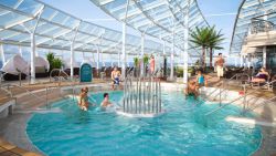 Oasis of the Seas - Solarium Pool