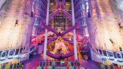 Harmony of the Seas - Content Creator Aquatheater