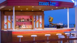 Harmony of the Seas - Mast Bar