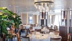 MS SEAVENTURE - Oceanview Restaurant